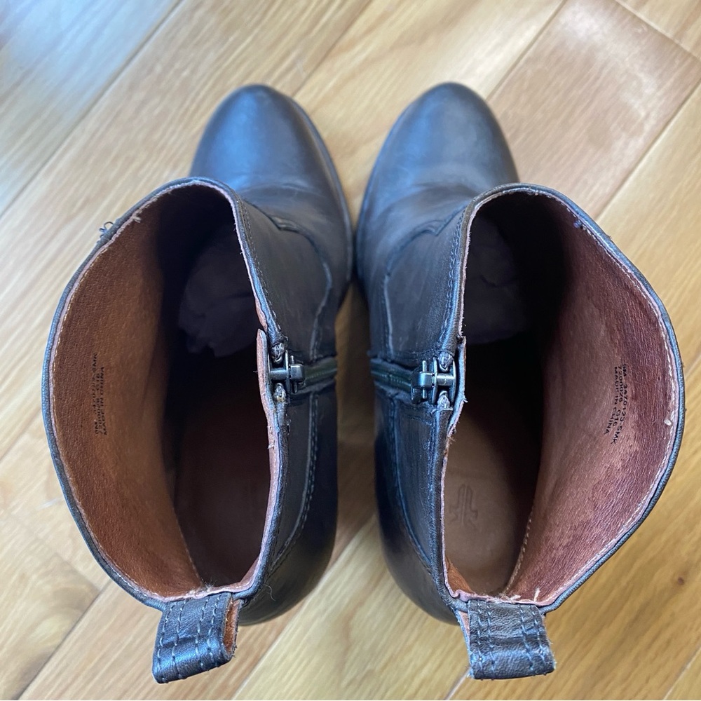 Frye Madeline Short Moto Leather Smoke Gray Ankle Bootie Women's Boots Size‎ 9 - Picture 8 of 9
